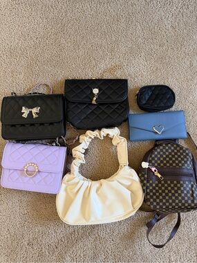 Handbag bundle